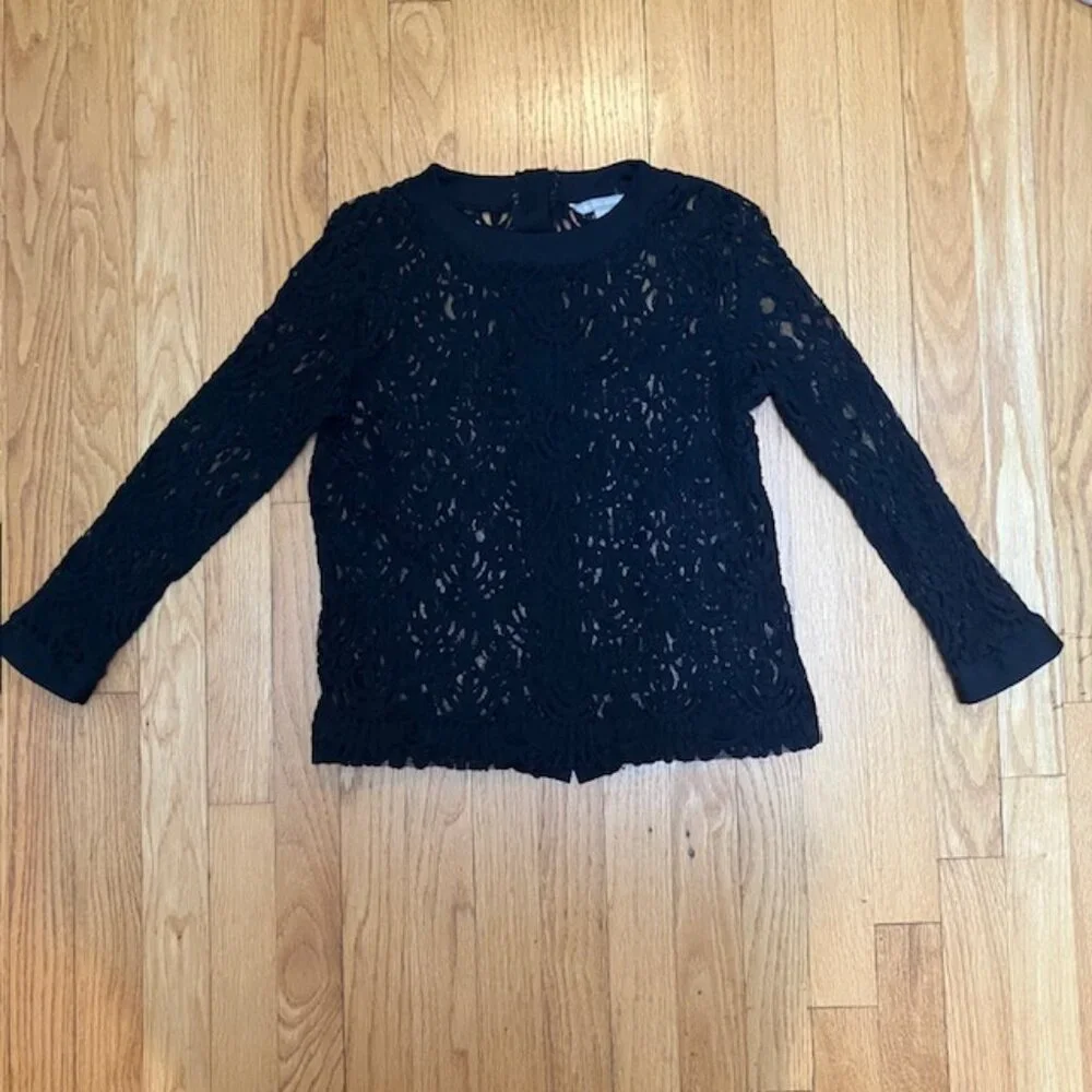 Banana Republic Black lace top with button back detail size S